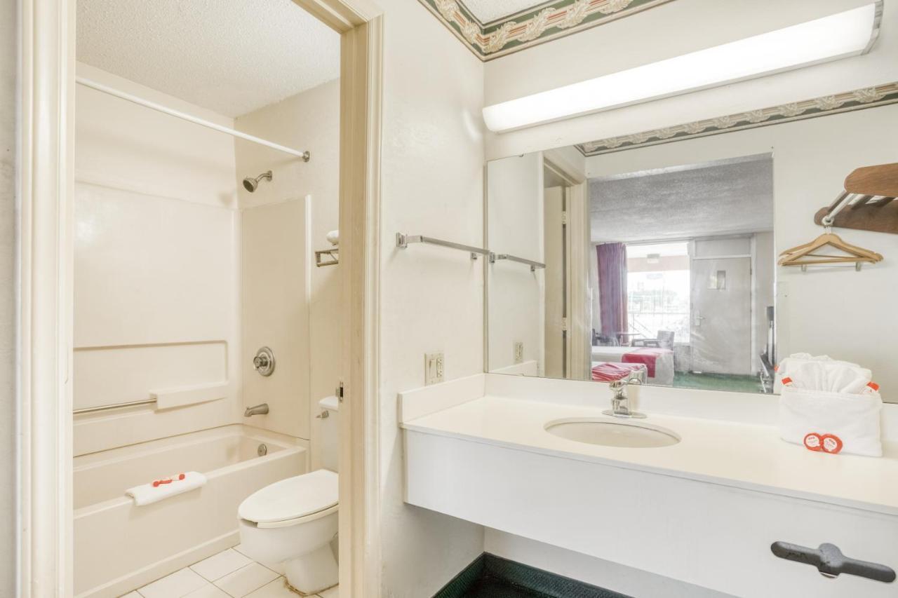 Hotel Walterboro Southwest Ngoại thất bức ảnh